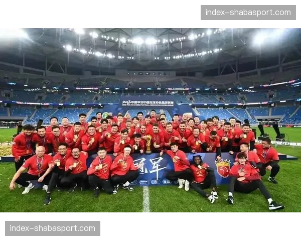 奥斯卡确认留队，上海海港以完整阵容开启新赛季卫冕征程